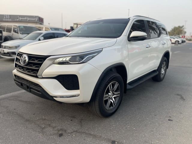 2021 TOYOTA Fortuner