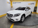 2019 MERCEDES-BENZ GLA-Class