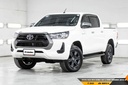 2020 TOYOTA Hilux