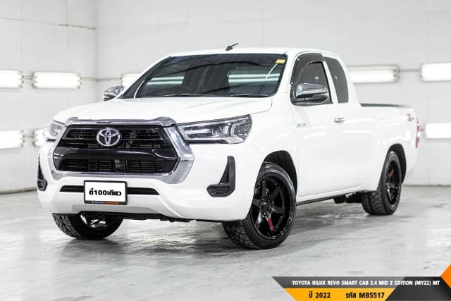 2022 TOYOTA Hilux