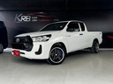 2021 TOYOTA Hilux