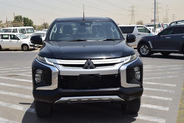 2020 MITSUBISHI L200