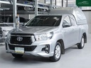 2019 TOYOTA Hilux