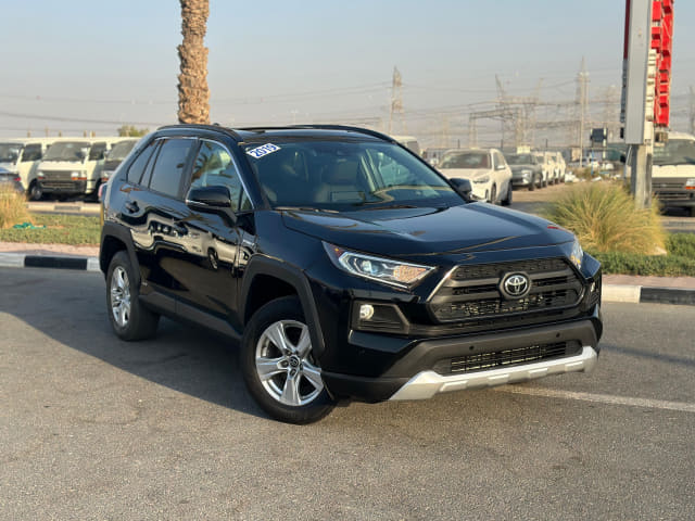 2019 TOYOTA RAV4