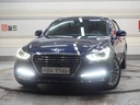 2017 Genesis EQ900, 