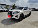 2019 TOYOTA Hilux