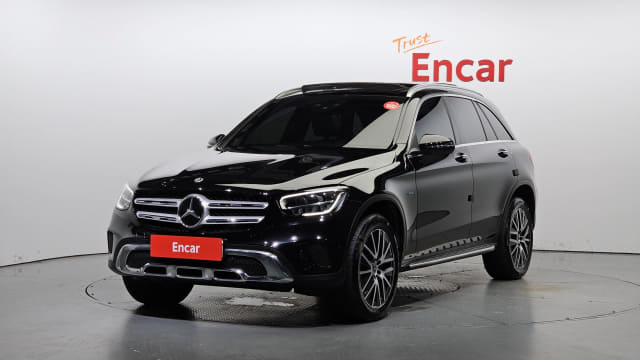 2022 MERCEDES-BENZ GLC-Class