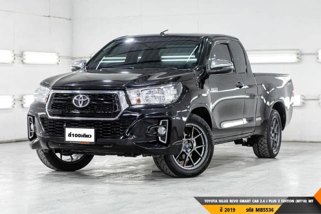 2019 TOYOTA Hilux