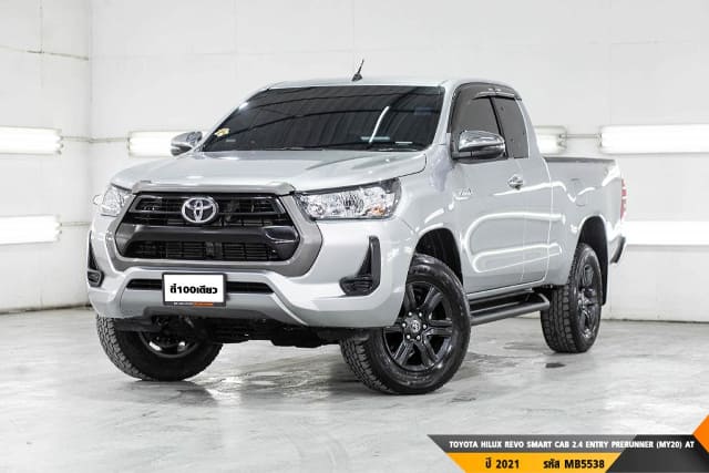 2021 TOYOTA Hilux