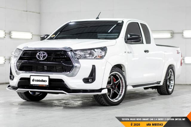 2020 TOYOTA Hilux