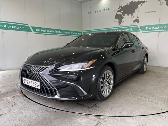 2023 LEXUS ES