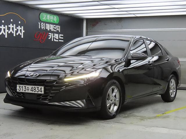 2021 HYUNDAI Avante (Elantra)