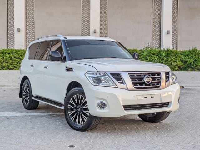 2017 NISSAN Patrol