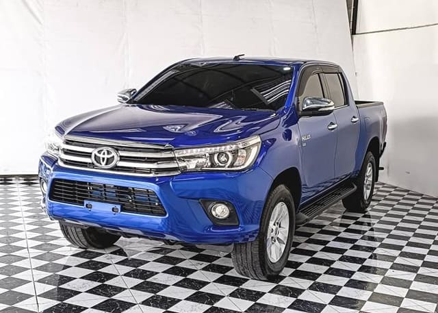 2016 TOYOTA Hilux