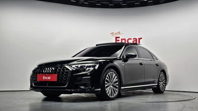 2023 AUDI A8
