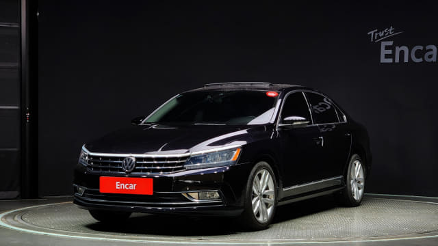 2018 VOLKSWAGEN Passat