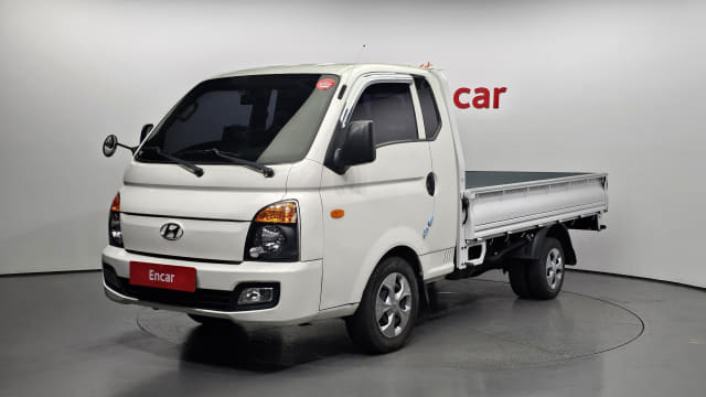 2017 HYUNDAI Porter
