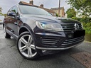 2017 VOLKSWAGEN Touareg