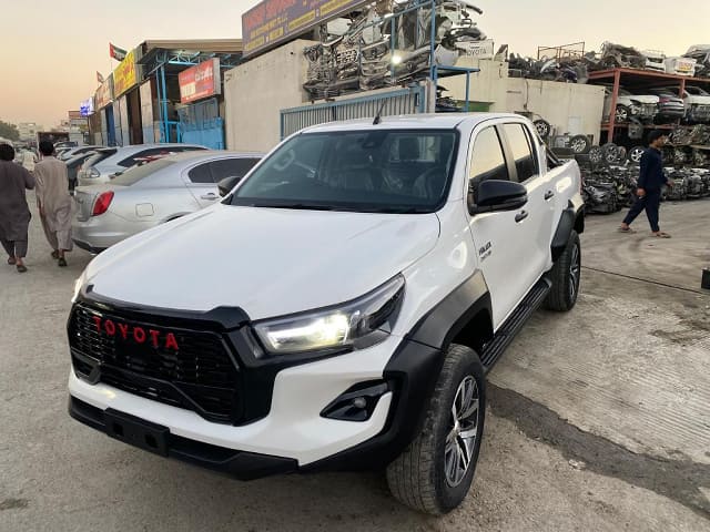 2021 TOYOTA Hilux