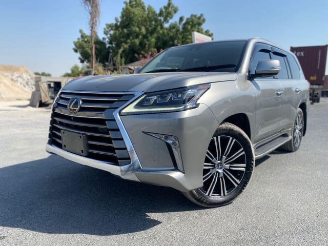 2019 LEXUS LX 570