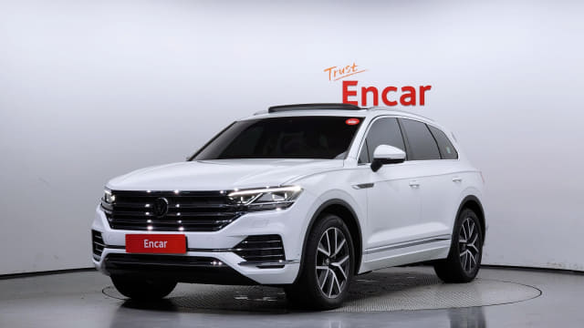 2023 VOLKSWAGEN Touareg