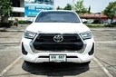 2024 TOYOTA Hilux