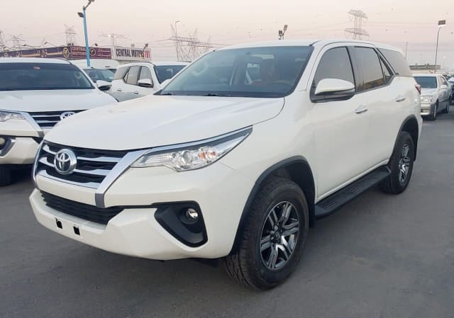 2019 TOYOTA Fortuner, 