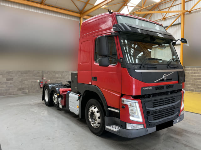 2017 VOLVO FM 