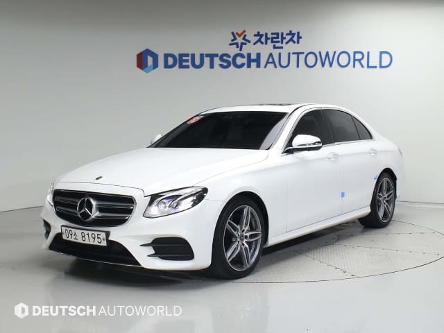 2018 MERCEDES-BENZ E-Class
