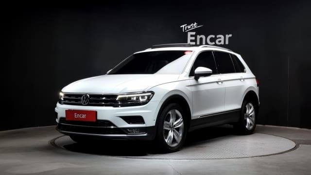 2020 VOLKSWAGEN Tiguan