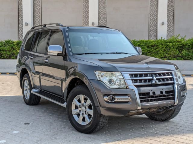 2017 MITSUBISHI Pajero