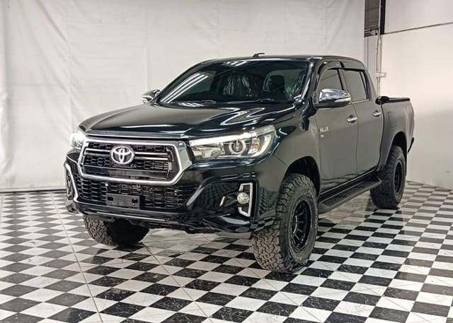 2016 TOYOTA Hilux