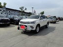 2017 TOYOTA Hilux