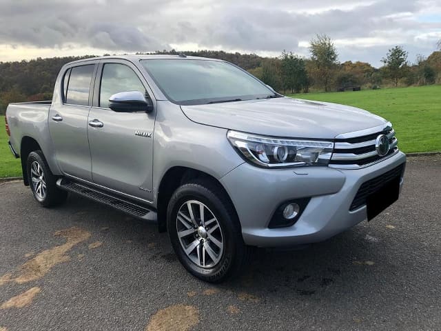 2018 TOYOTA Hilux