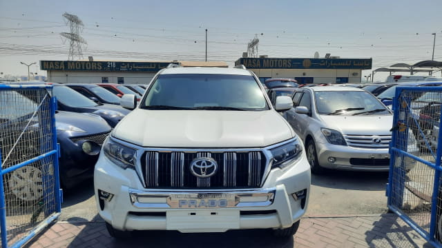 2017 TOYOTA Land Cruiser Prado