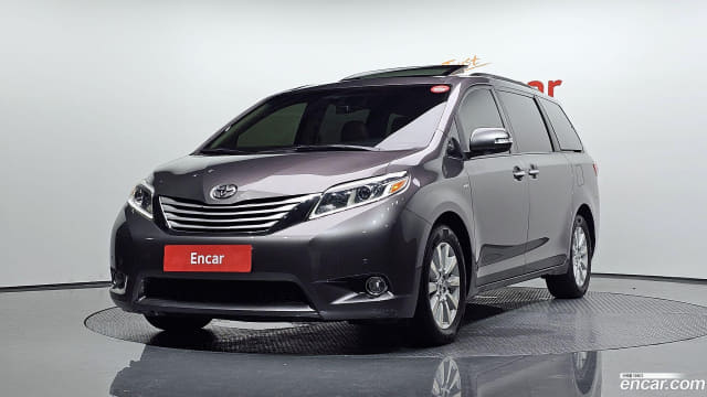 2017 TOYOTA Sienna