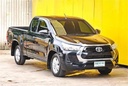 2022 TOYOTA Hilux