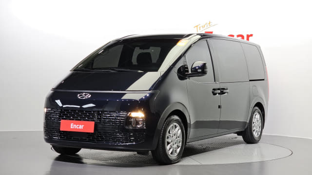 2023 HYUNDAI Staria