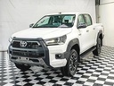 2024 TOYOTA Hilux