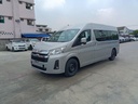 2024 TOYOTA Hiace Commuter