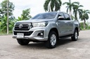 2019 TOYOTA Hilux