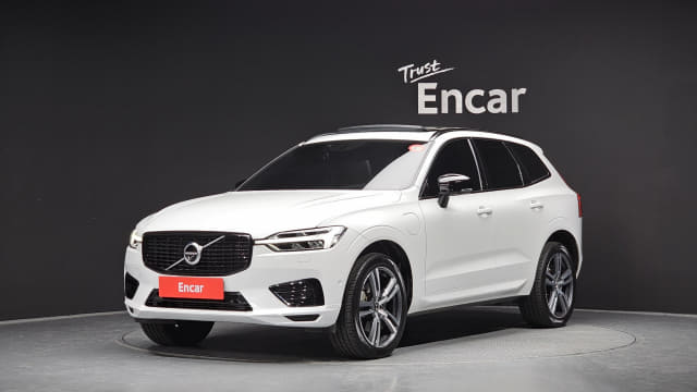 2021 VOLVO XC60