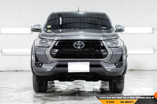 2020 TOYOTA Hilux