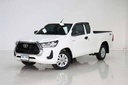 2022 TOYOTA Hilux