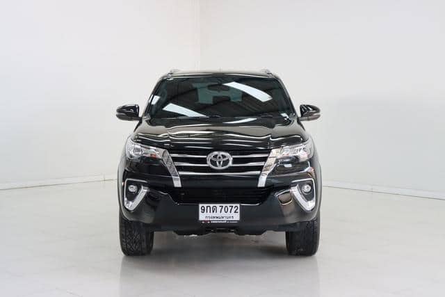 2019 TOYOTA Hilux, 