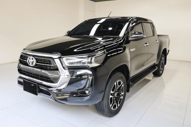 2022 TOYOTA Hilux