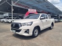 2020 TOYOTA Hilux