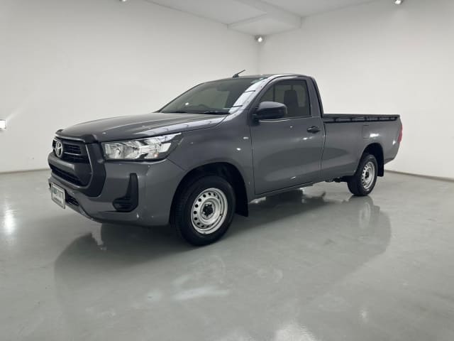 2021 TOYOTA Hilux