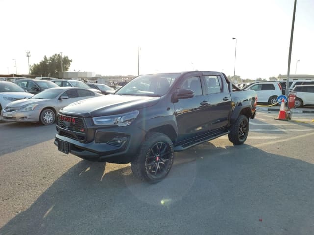 2022 TOYOTA Hilux