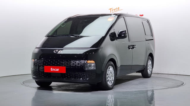2023 HYUNDAI Staria